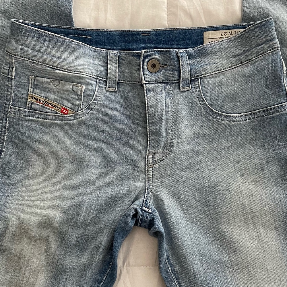 DIESEL Livier Super Slim-Legging Denim Jeans - Picture 3 of 12